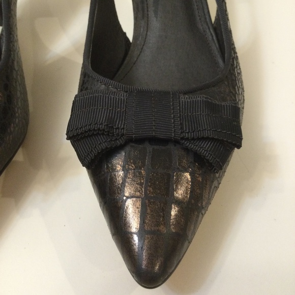 Donald Pliner Dova  Cutout Bow Kitten Heel Pump Croc Embossed Bronze Shoes 8 M - Picture 6 of 16